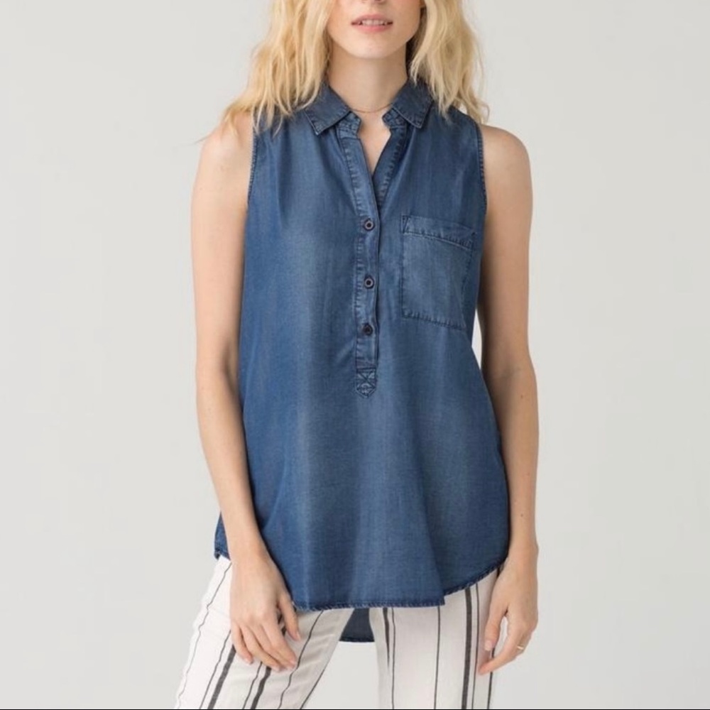 Thread & Supply Sz M Light wash blouse